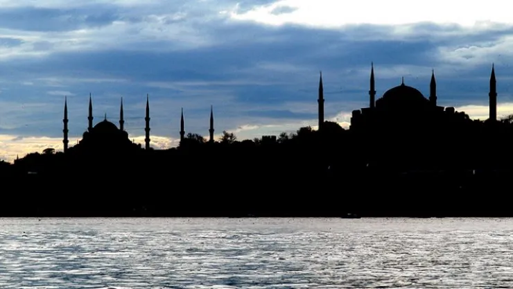 Camilere &quotSilüet" Düzenlemesi Geliyor