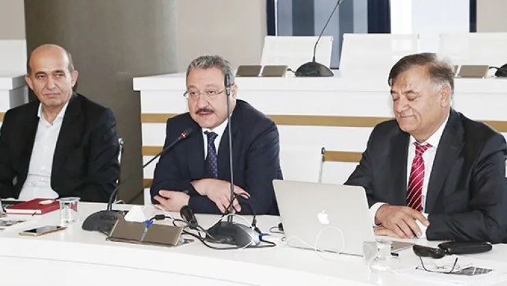 ERÜ'de güneş enerjisinin geleceği konuşuldu