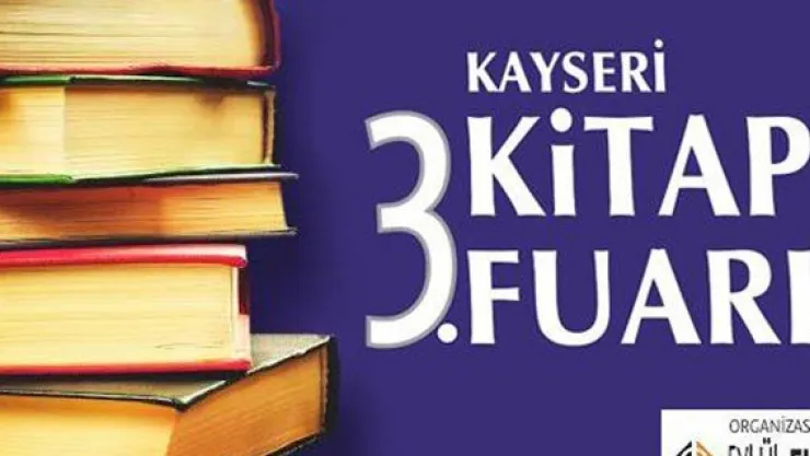 Kayserili iki hanım yazar Kitap Fuarı'nda