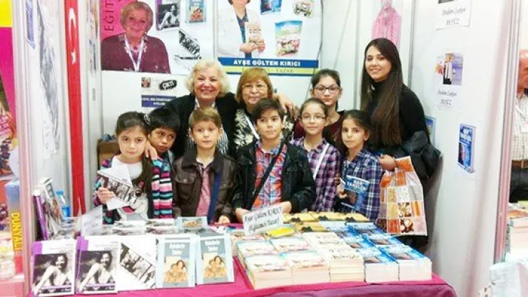 Kırıcı ve Özbilen kitap fuarında olacak