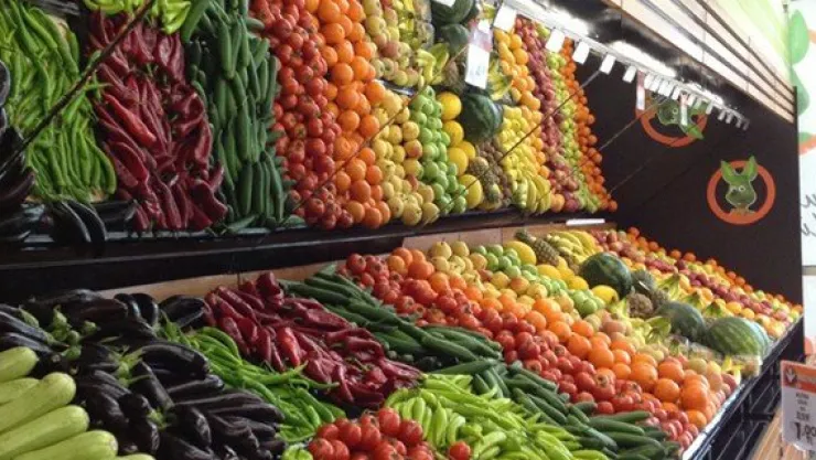 Markette 'künye' polemiği