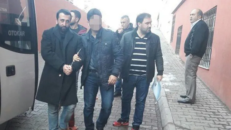 7 asker FETÖ'den gözaltına alındı