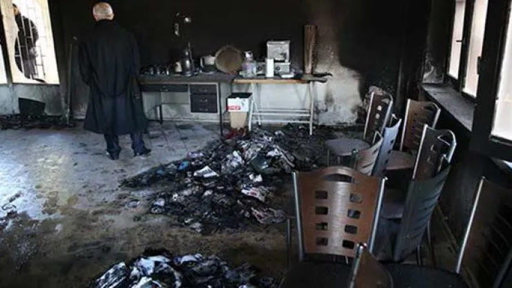 CHP binasını kundaklayan sanığa 7 yıl hapis