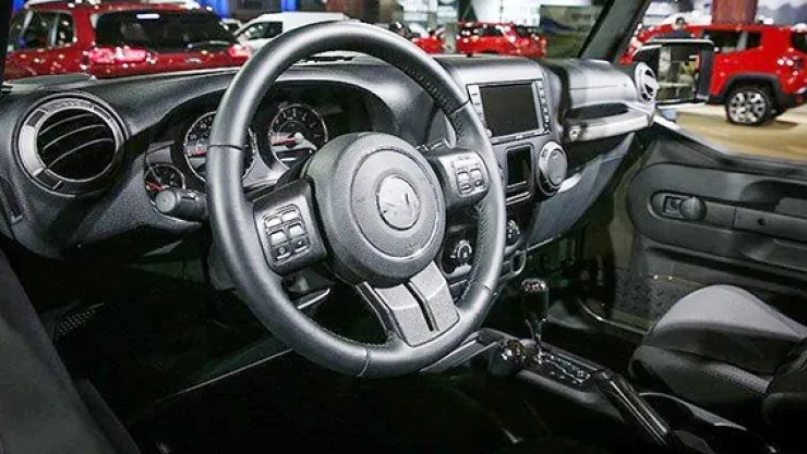 Lüks araç satışları ÖTV artışıyla frene bastı