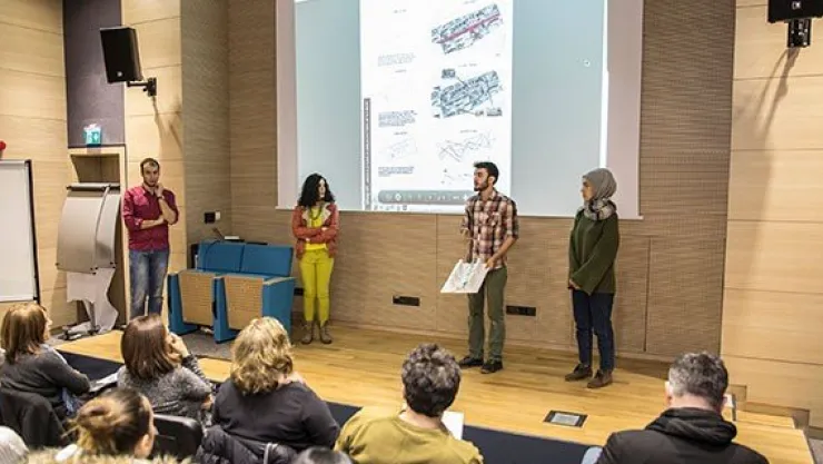 AGÜ'de öğrenci çalıştayı