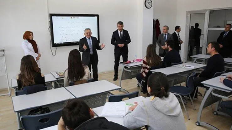 Başkan Büyükkılıç Tınaztepe sosyal ve spor tesislerinde