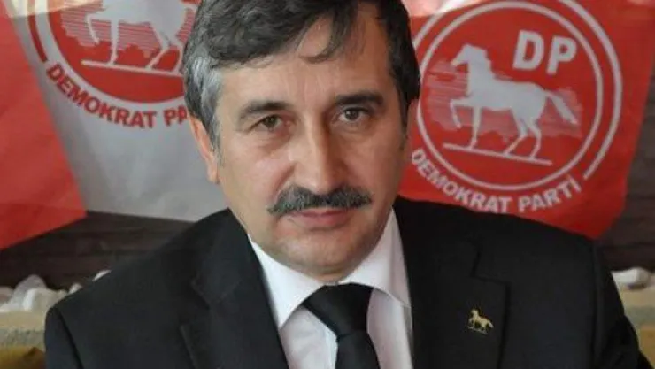 Demokrat Parti Kongreye Gidiyor