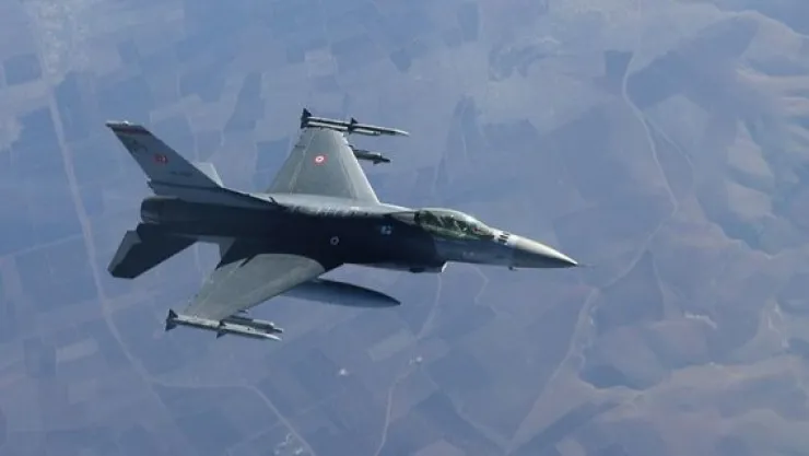 Hakkari kırsalıyla Zap bölgesine hava harekatı