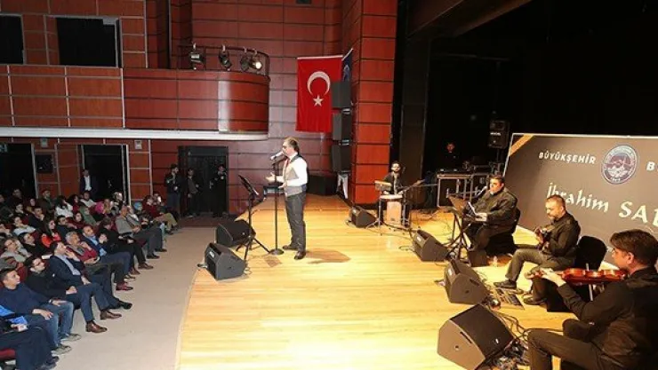 İbrahim Sadri ile şiir gecesi