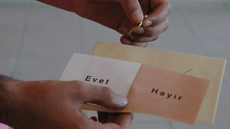 Referandum süreci YSK'nin takvimine göre bugün başladı