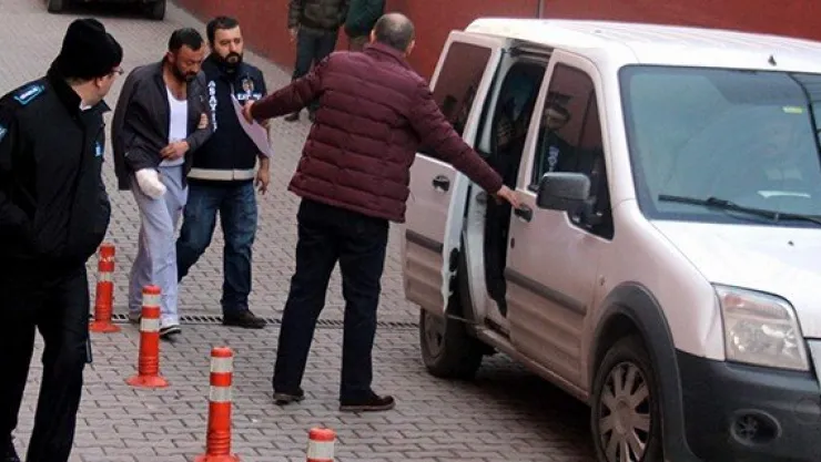 Tartıştığı eşini bıçaklayan şahıs gözaltına alındı