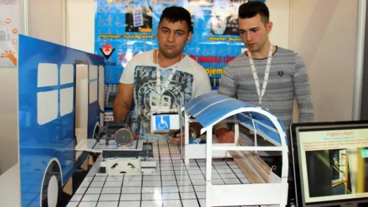 Liselilerden depremde can kaybını aza indiren buluş