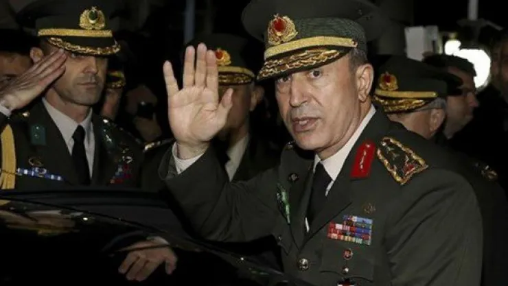 Orgeneral Akar'dan şehit ailesine ziyaret