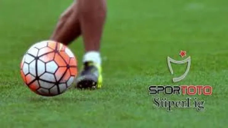 Süper Lig'in en yaşlısı Başakşehir   