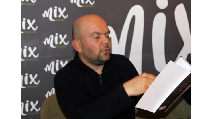   Talha Uğurluel okurlarıyla buluştu