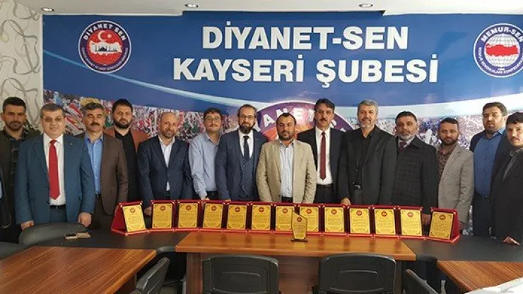 Aşere-i Takrip ve Tayyibe ilk mezunlarını verdi