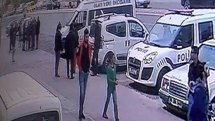 Hasmını sokak ortasında öldürdü