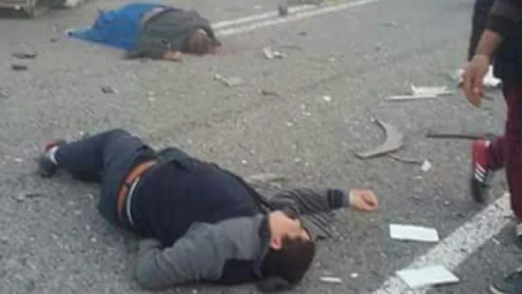 Öğrenci servisi ve tırın çarpıştığı kazada öğrenciler tedavi altına alındı