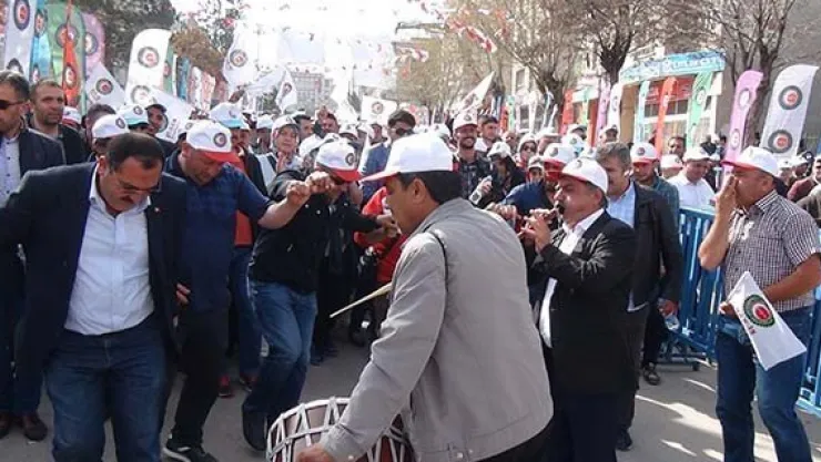 '1 Mayıs'ı coşkuyla kutladık'