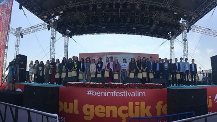 Genç Tiyatro Akademisi ödülleri sahiplerini buldu