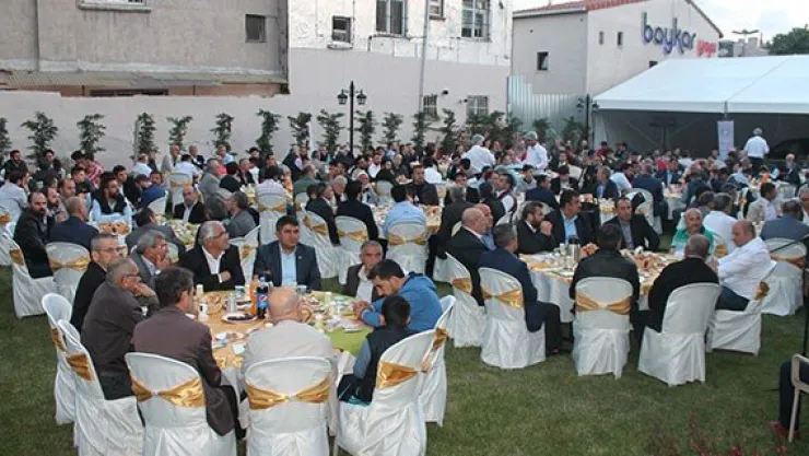 İstanbul'da yaşayan Kayserililer iftar sofrasında buluştu