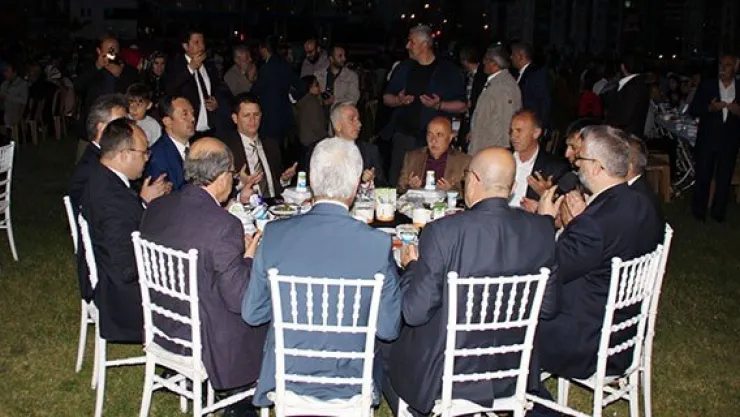 İstanbul'un Fetih Yıldönümü'nde 'Fetih' temalı iftar