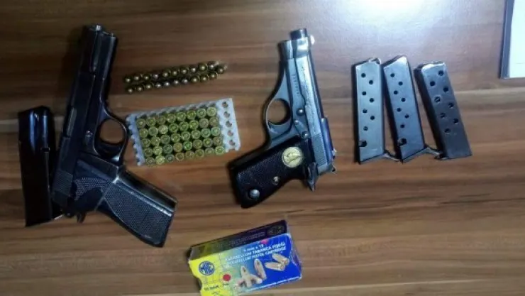 Kayseri'de ruhsatsız silah operasyonu