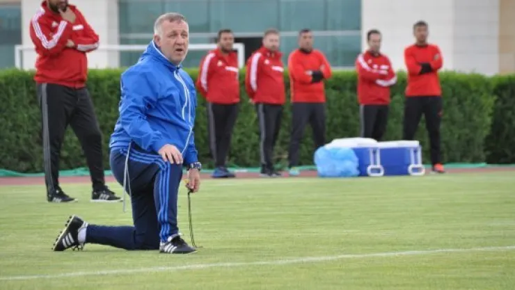 Kayserispor Bakkal'ı bırakmak istemiyor 