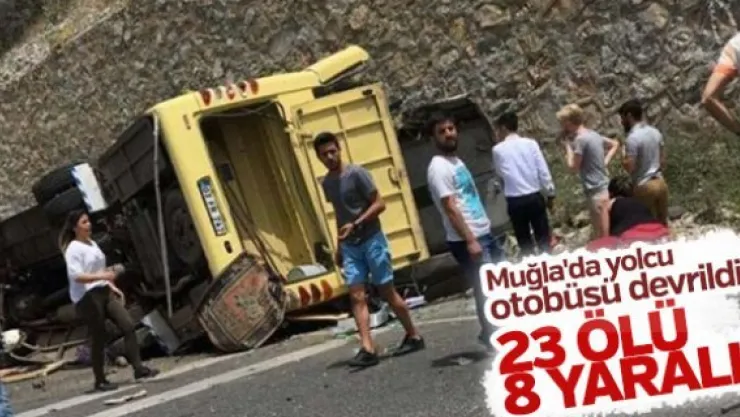 Muğla'da yolcu otobüsü devril