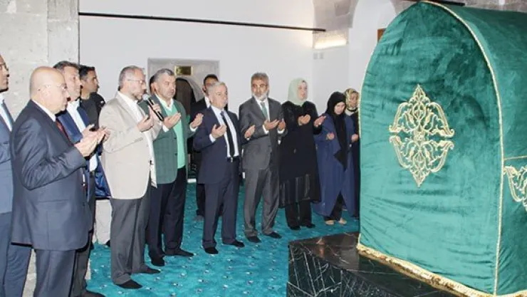 Seyyid Burhaneddin Türbesi'nin restorasyonu tamamlandı