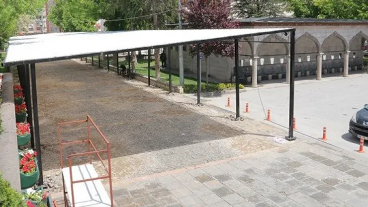 Seyyid Burhaneddin Türbesi Ramazan'a hazırlanıyor