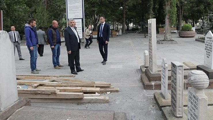 Seyyid Burhaneddin Türbesi yenileniyor