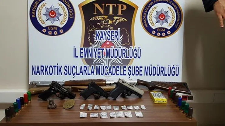 Uyuşturucu operasyonu: 8 gözaltı