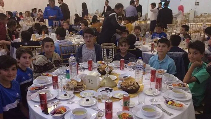 Atletikspor camiası iftarda buluştu