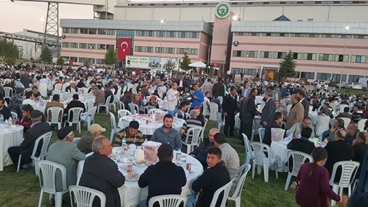 Boğazlıyan'da 2 bin kişilik Şeker sofrası