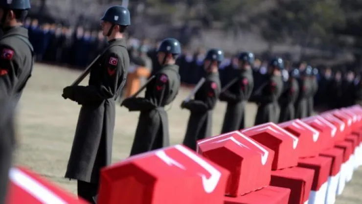 Hakkari'de çatışma: 1 asker şehit