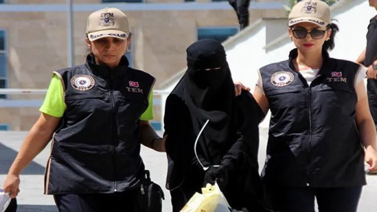 15  DEAŞ'lı adliyeye çıkarıldı