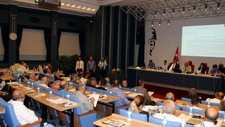 Büyükşehir Meclisi'nde 70 gündem maddesi görüşüldü