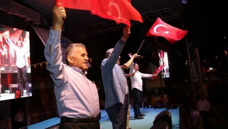 Demokrasi ve Özgürlükler Günü kutlamasına hazırız