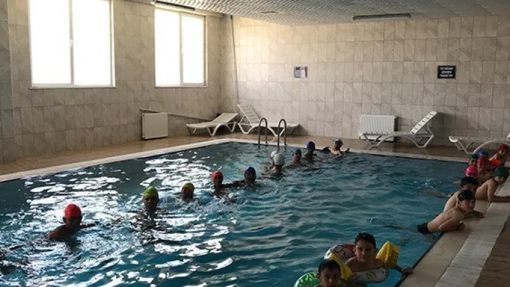 KAYMEK'ten 18 branşta yaz okulu