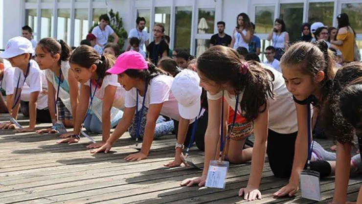 TÜZDEV'den çocuklara farklı bir kamp deneyimi