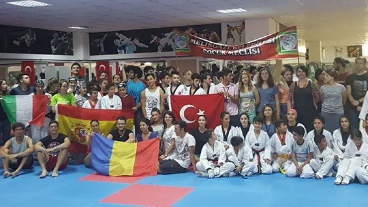 Avrupalı Gençler Olimpiyat Projesine katıldı