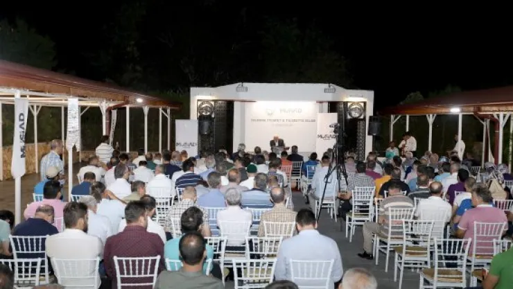 'İslam'da ticaret ve ticarette İslam' konferansı