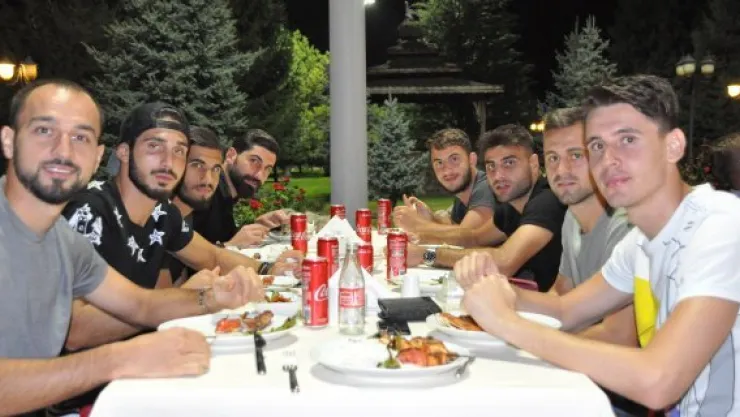 Kayserispor mangal partisinde bir araya geldi