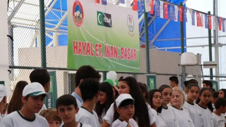 Yeşilay Tenis Turnuvası sona erdi
