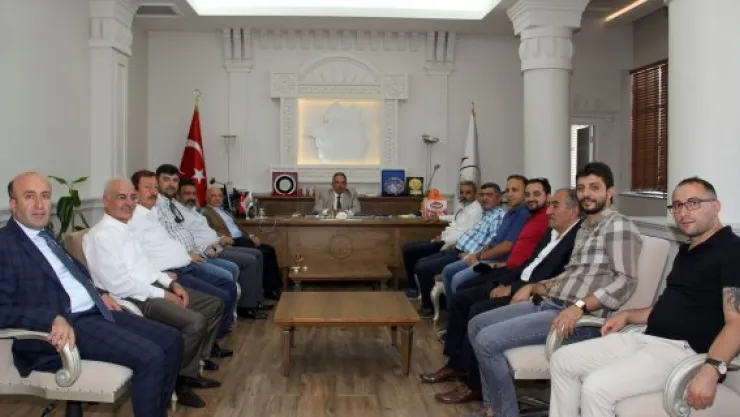 Kayseri heyetinden Mustafa Yalçın'a ziyaret