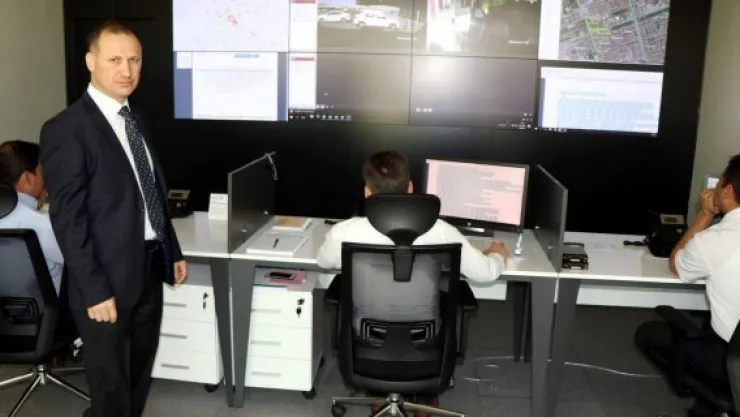 Toplu taşıma araçlarına 'panik butonu' geliyor