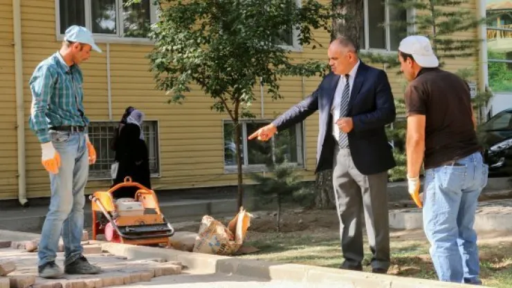 Yahyalı Belediyesi'nden Devlet Hastanesi'ne otopark