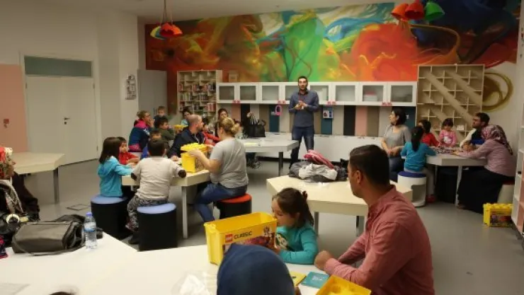 Bilim Merkezi, çocukları geleceğe taşıyor