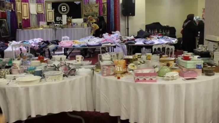 Işık Demeti Aile ve Kültür Derneği'nden kermes